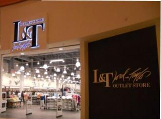 Louis Vuitton, 390 San Lorenzo Ave, Coral Gables, FL, Clothing